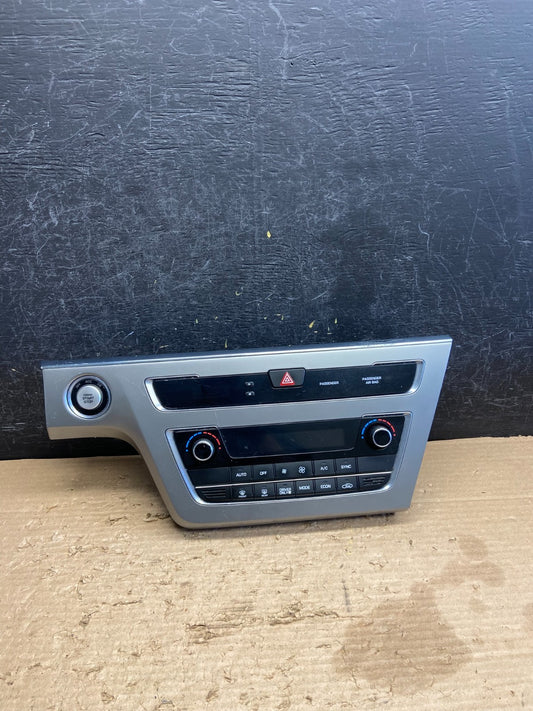 2015 to 2017 Hyundai Sonata Ac Heater Climate Control AH1195 DG0