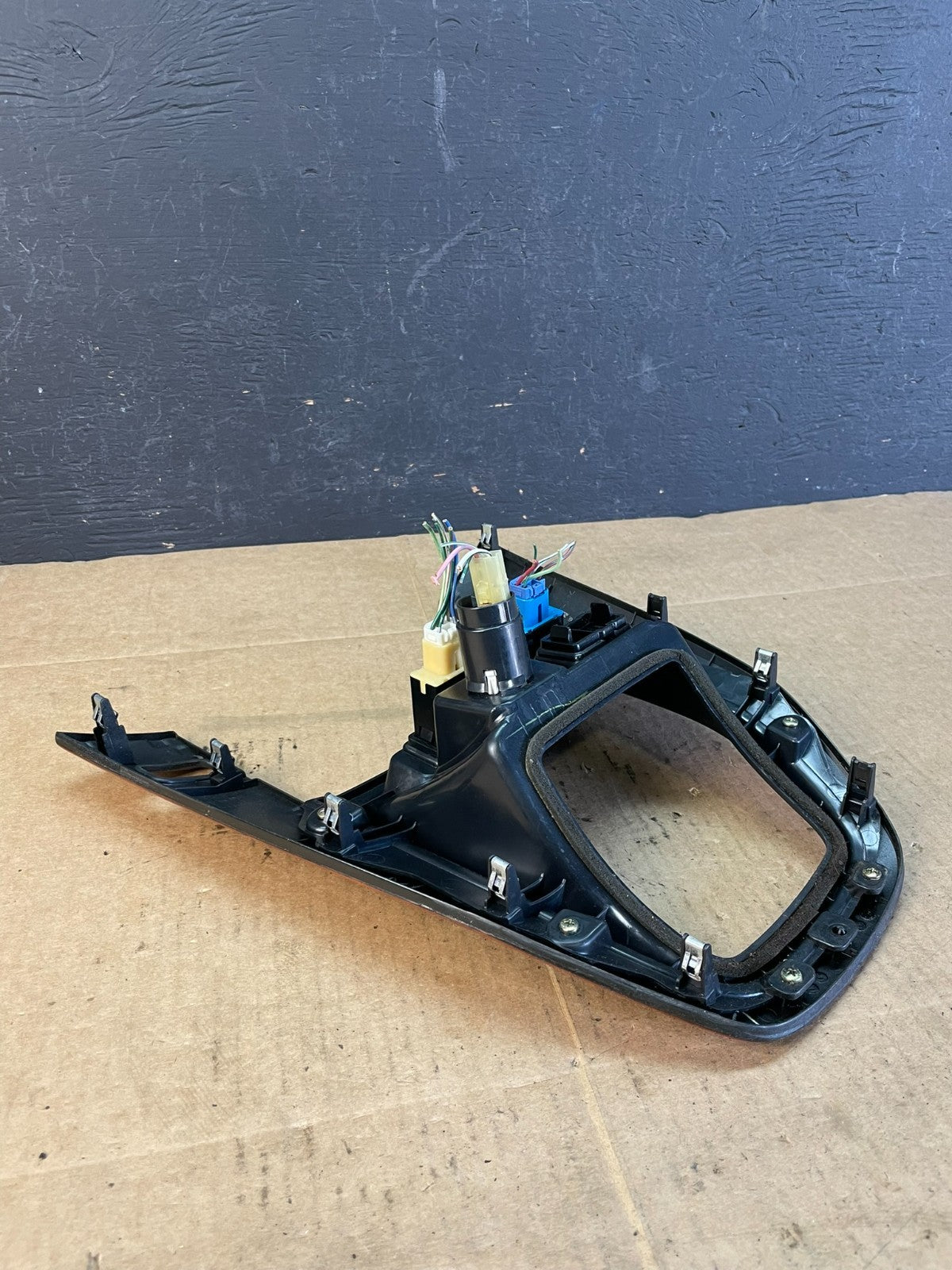 1999 to 2003 Lexus RX300 dash Console Center Shifter Floor Bezel AC5217 DG4