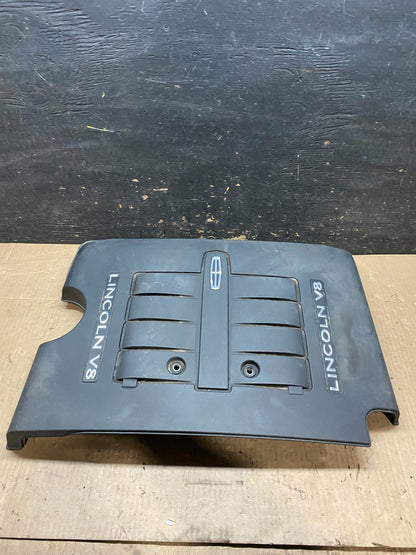 2002 to 2004  Lincoln Navigator 5.4L V8 Engine Motor Cover U0327 DG1