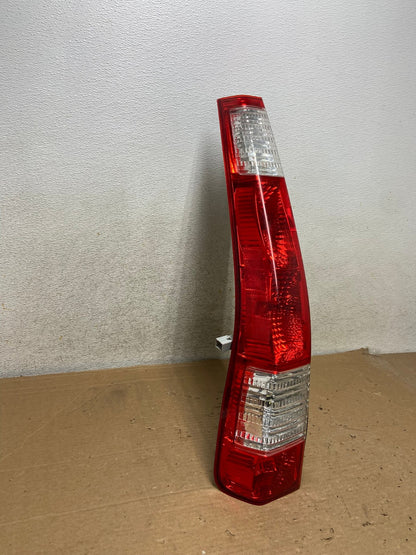 2005 to 2006 Honda Cr-v Crv Left Driver LH Tail Light AH8962 LK1