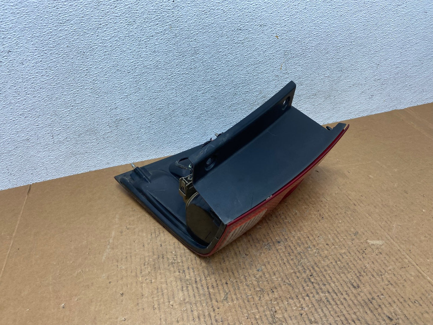 2003 2004 2005 2006 Ford Expedition Right Passenger Rh Tail light AE02754