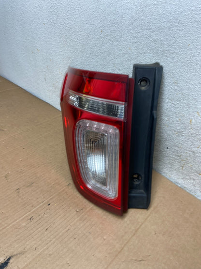 2011 2012 2013 2014 2015 Ford Explorer Left Driver LH Side Tail light AI8457 LK1