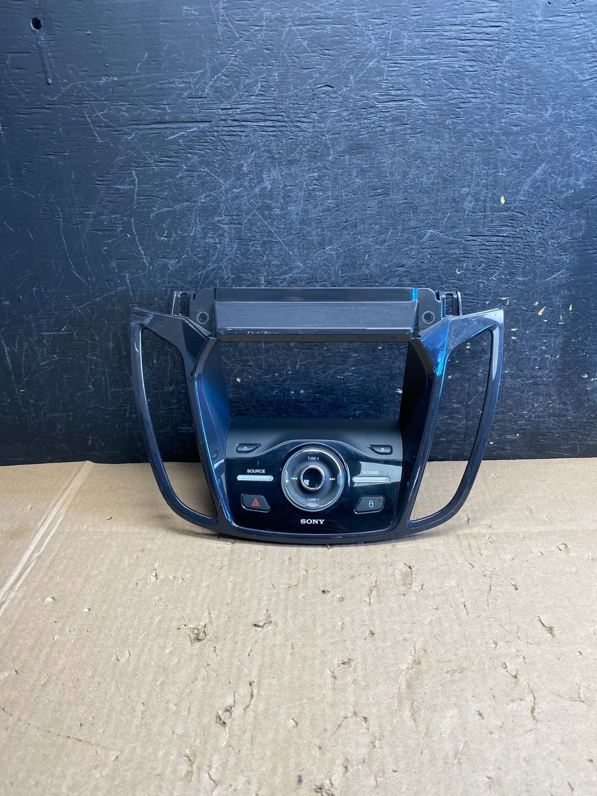 2013 2014 2015 2016 Ford Escape Dash Radio Control Panel Bezel AJ1295 DW0