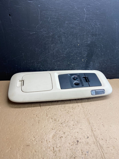 2003-2006 Ford Expedition Overhead Console Dome Ligh Rear Climate Control AE41971