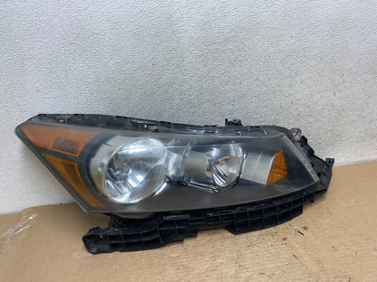 2008 to 2012 Honda Accord Sedan Right Passenger RH Headlight AI0899 DW0
