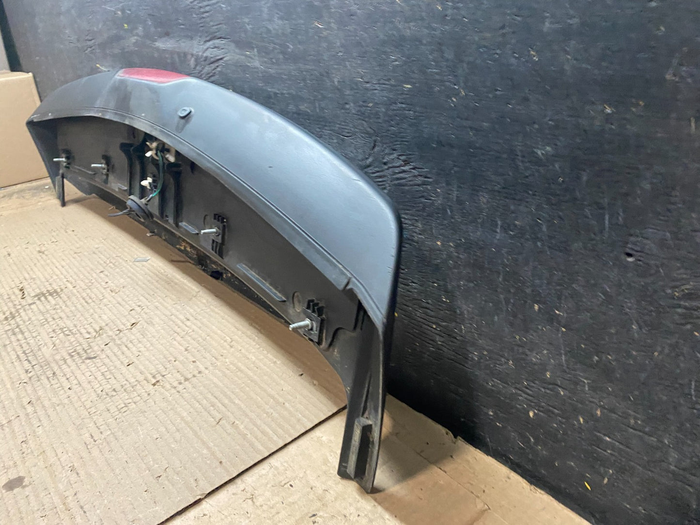 2007 to 2012 Dodge Caliber Rear Trunk Spoiler V2513 DG5