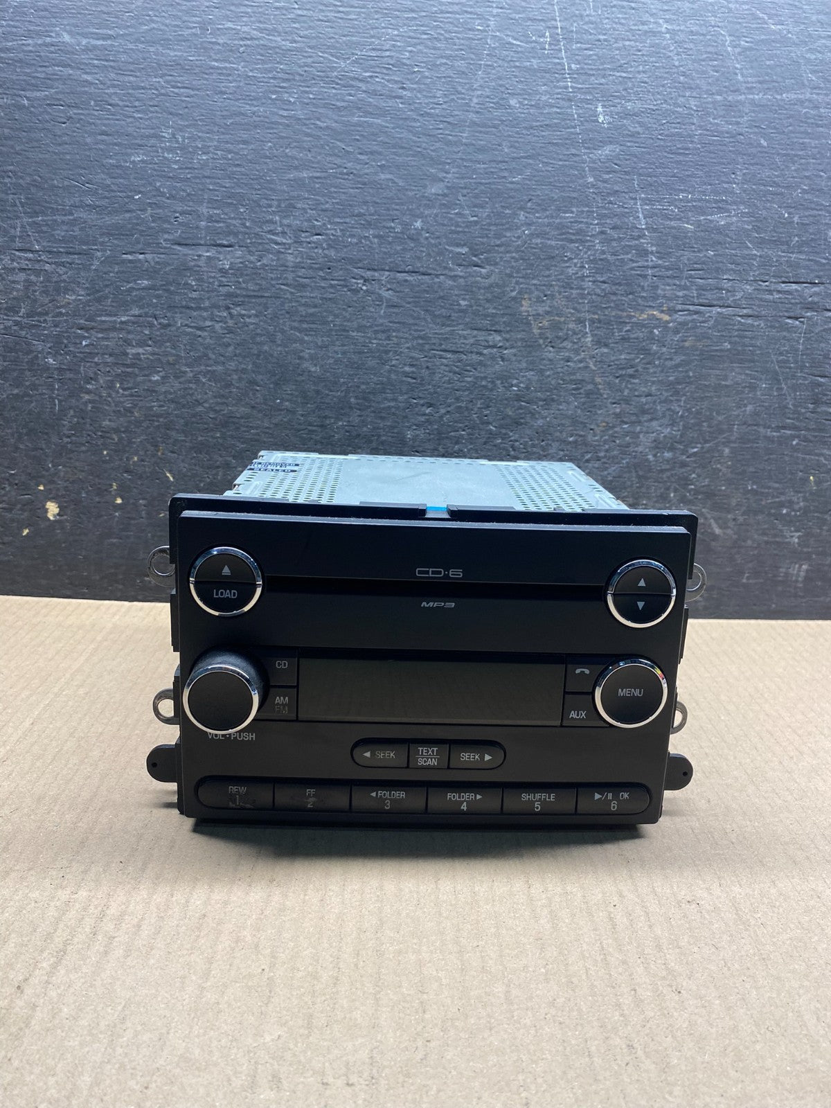 2010 Ford Edge AM FM Radio Stereo Receiver CD Player ai5307 DG0