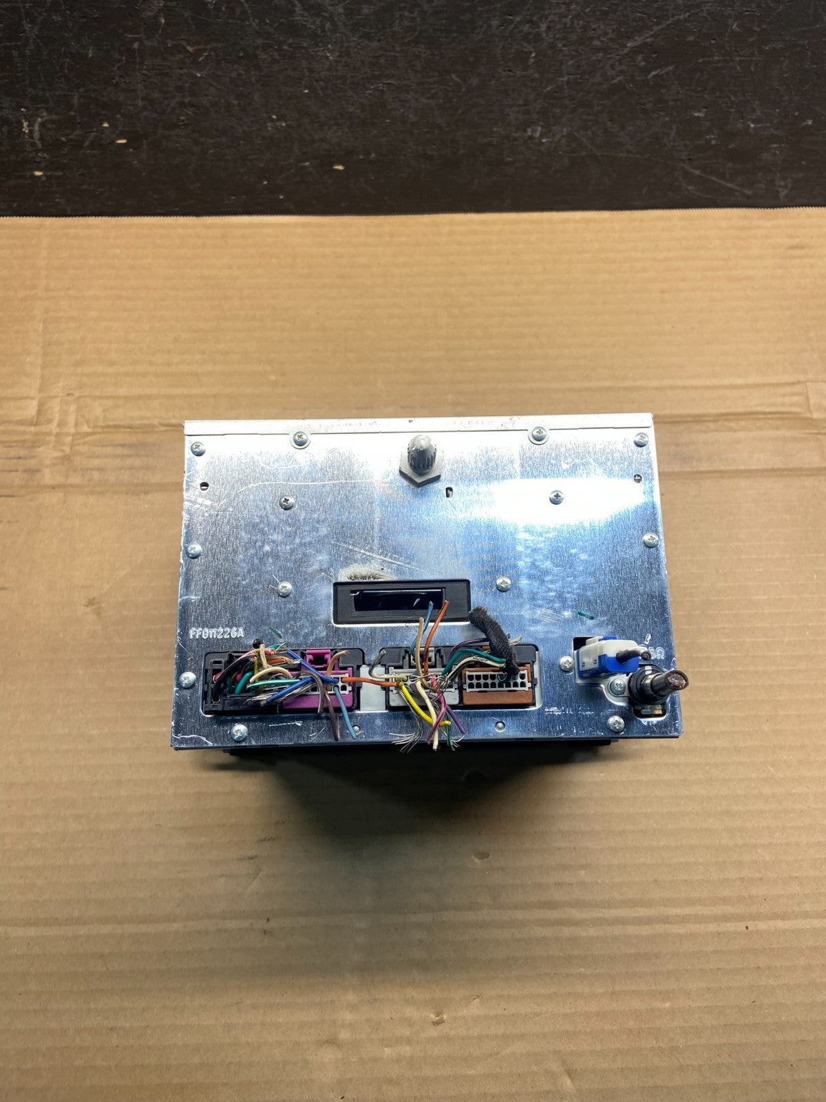 2007 to 2014 Chevrolet GMC Cadillac Radio Screen Display AE2531 DG5