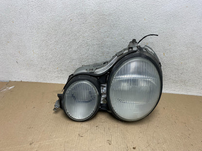 1996-1999 Mercedes E E320 E430 Left Driver LH Side Headlight AH7623 DW0