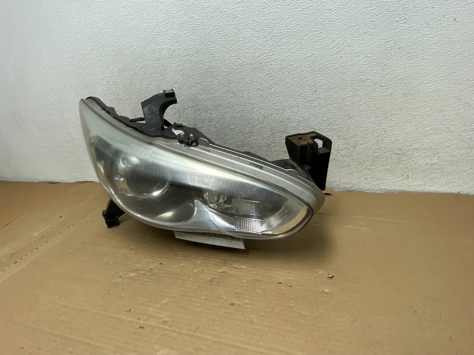 2013-2015 Infiniti JX35 QX60 Right Passenger Side Xenon Headlight AG8123 DW2