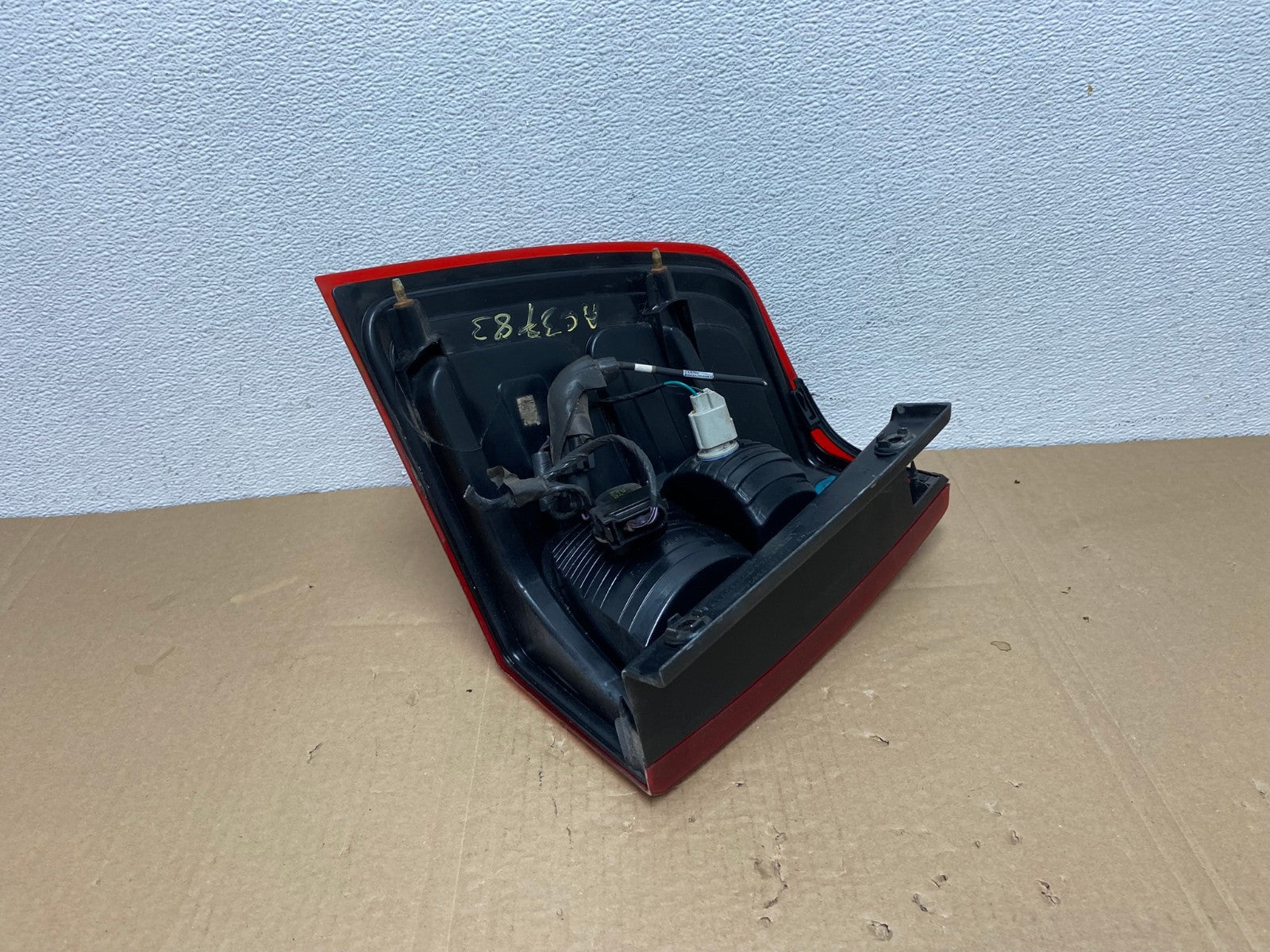 2007 - 2012 Ford Expedition Right Passenger Rh Side Tail light AC3783 LK6