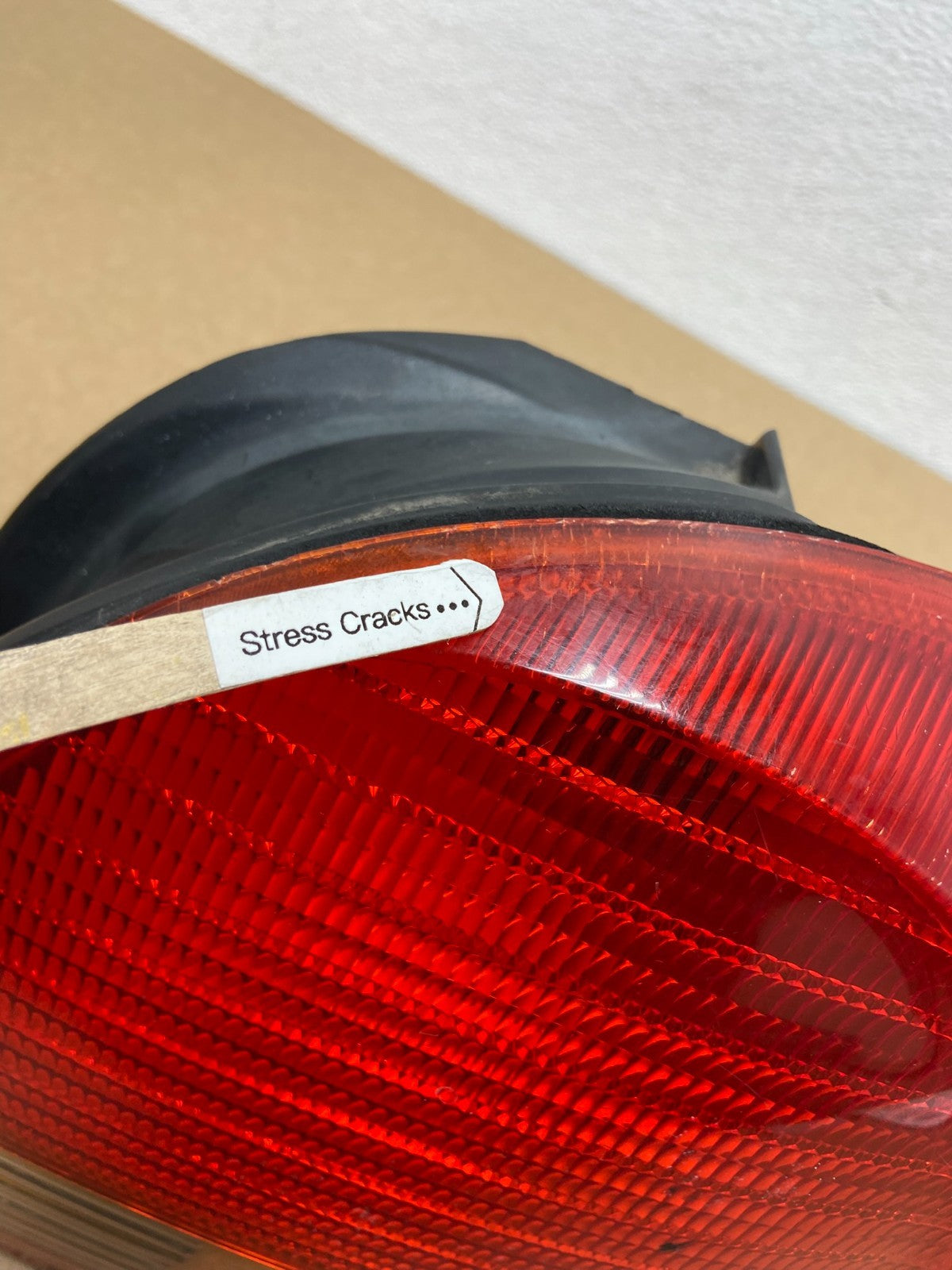 1999 2000 2001 Hyundai Sonata Right Passenger Rh Side Tail Light Oem AB9974 DW4