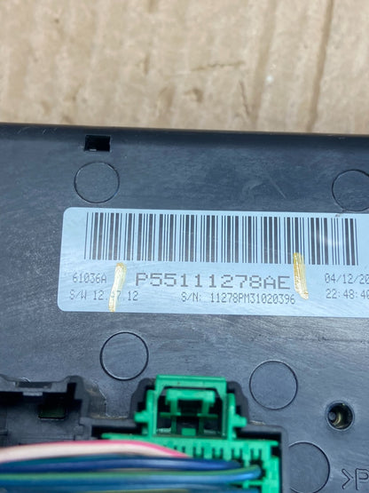2011 to 2017 Jeep Compass Dash Climate Temperature Control Radio Bezel af6366 DG6