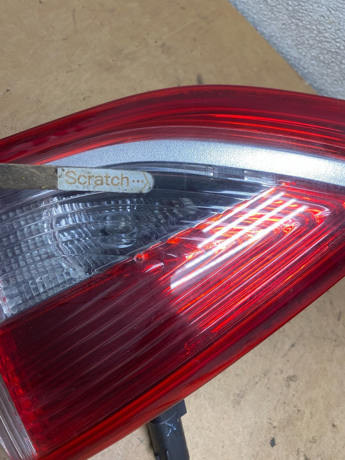 2013 to 2016 Ford Escape Right Passenger RH Side Inner Tail Light OEM X5174 DW3