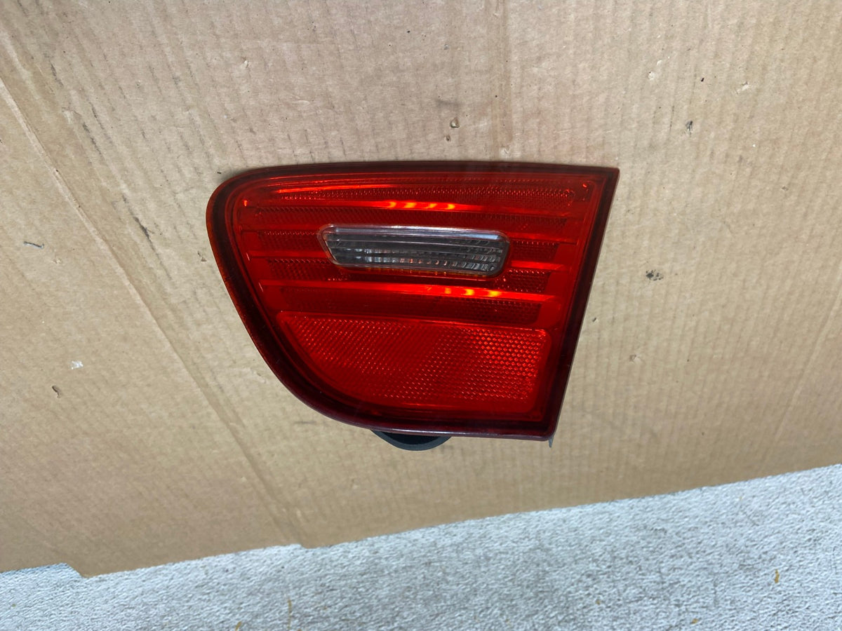2007-2010 Hyundai Elantra Right Passenger RH Tail Light Inner AI5733 LK0