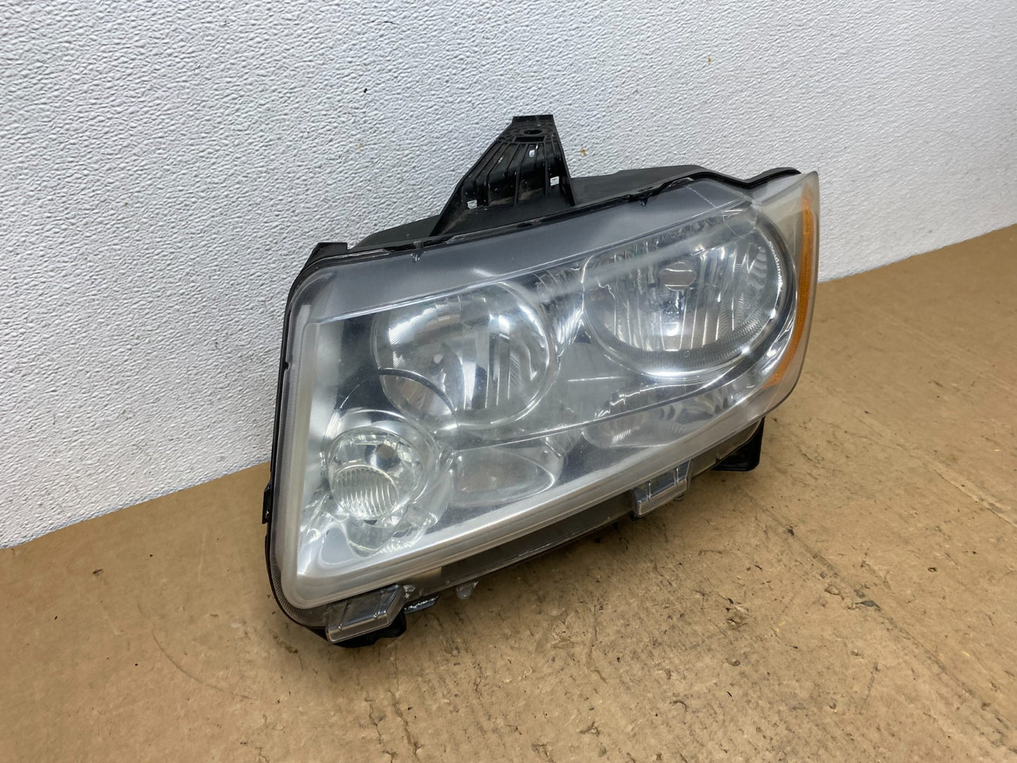 2011 to 2013 Jeep Grand Cherokee Halogen Left Driver Lh Headlight AD0520 DW2