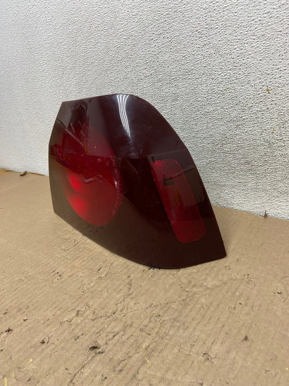 2000 to 2005 Chevrolet Impala Right Passenger Rh Side Tail Light AG8037 LK2