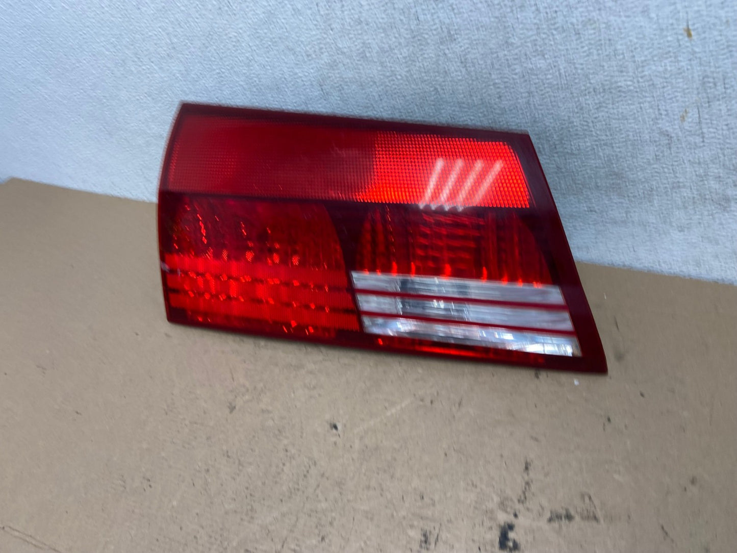 2004 - 2005 Toyota Sienna Left Driver LH Side Inner Tail Light AF4651 LK1