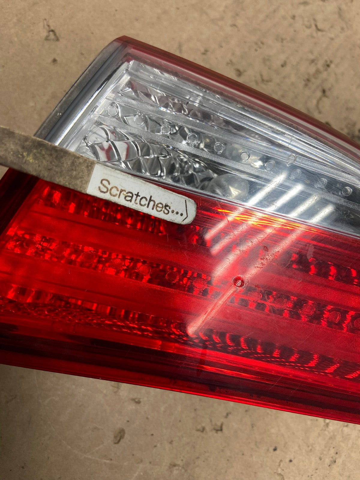 2011 2012 2013 Hyundai Elantra Inner Tail Light Right Passenger AG4473 LK3