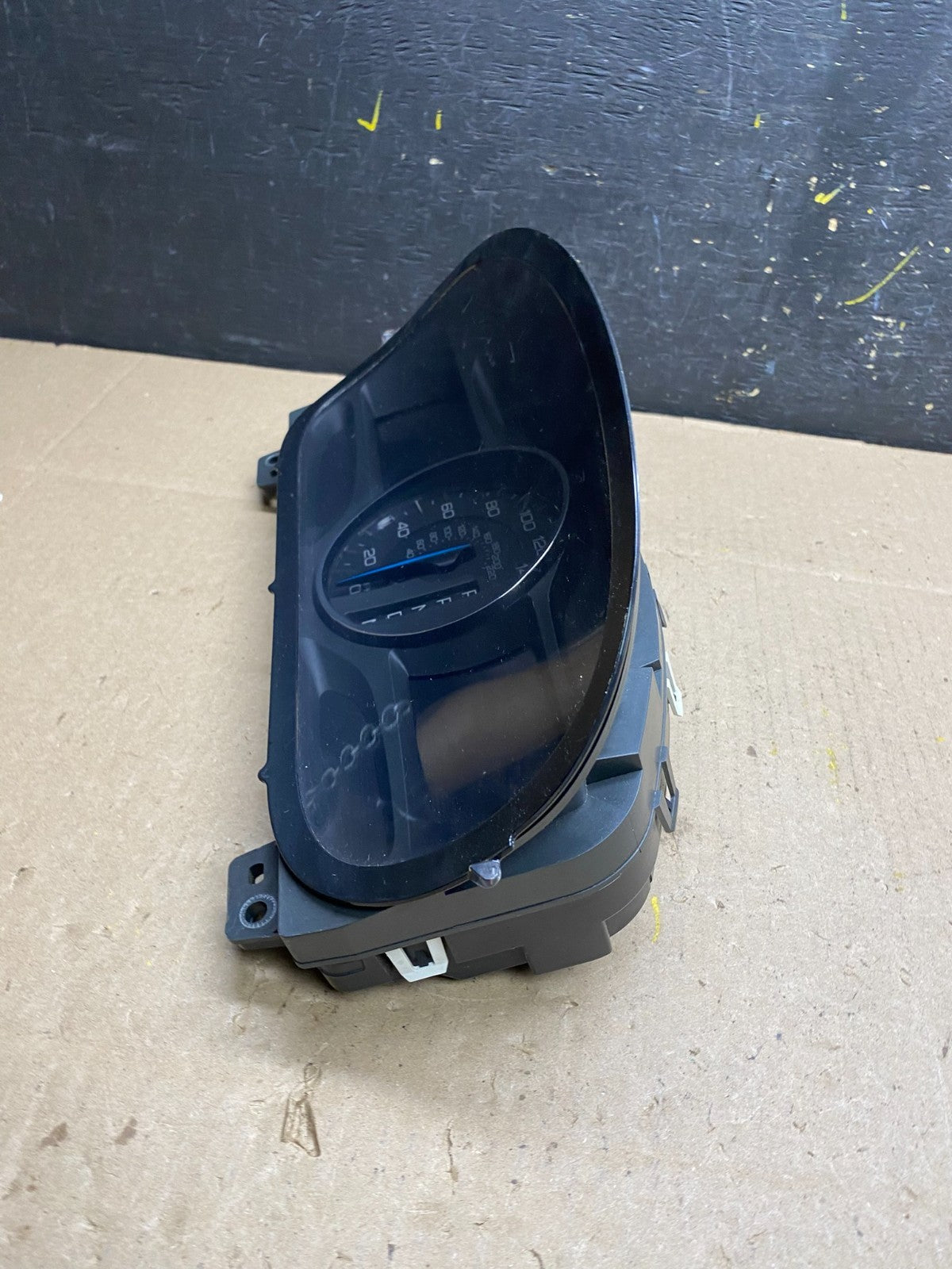 2011 Ford Edge Gauge Speedometer Cluster t9323 DG2