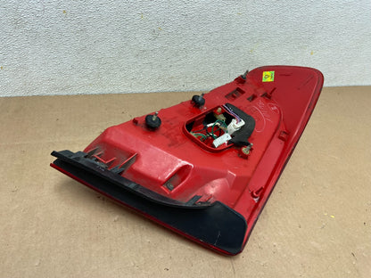 2003 to 2004 Infiniti G35 Right Passenger Rh Side Tail Light E09974