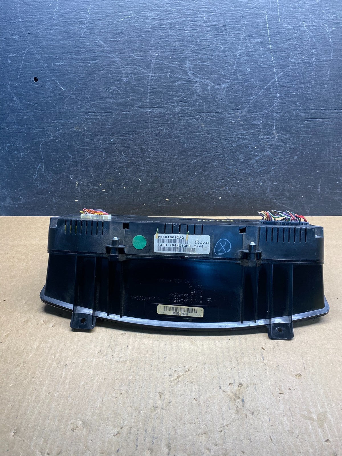 2005 Dodge Dakota Speedometer Instrument Cluster Gauge AG7427 DG3