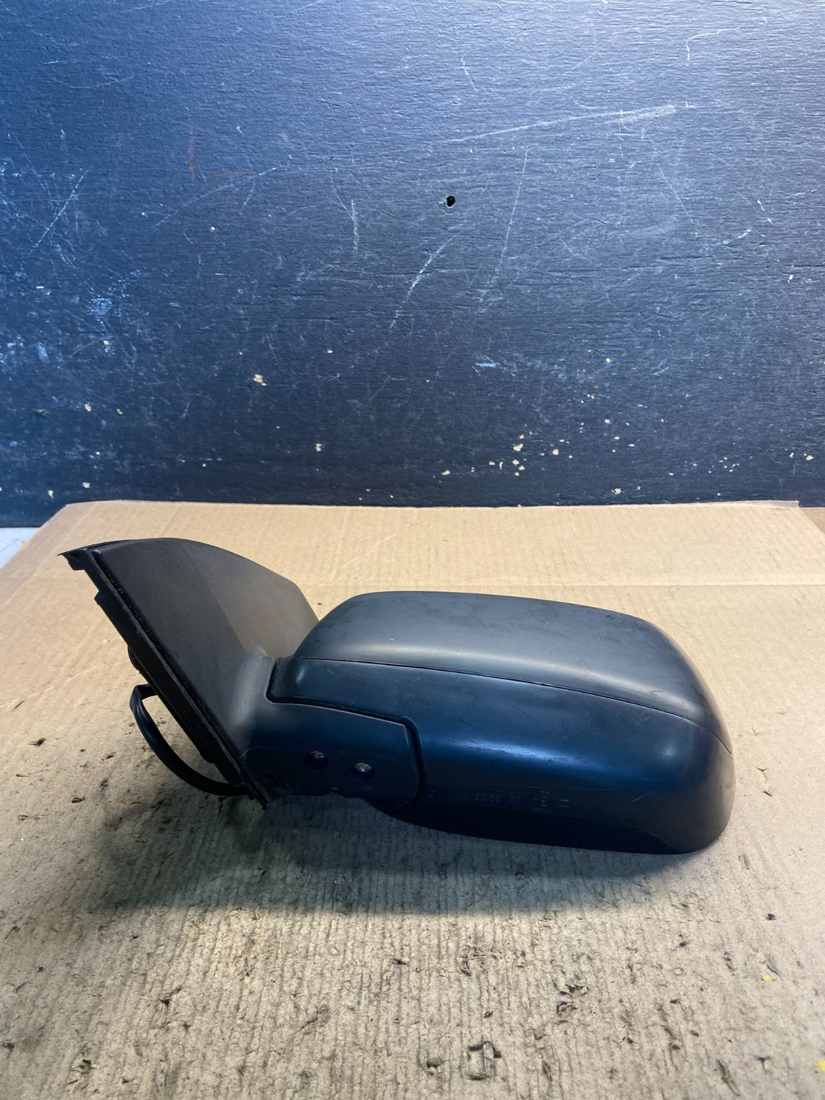 2004 to 2005 Toyota RAV4 Left Driver LH Side View Door Mirror  DG Z2207 MS3