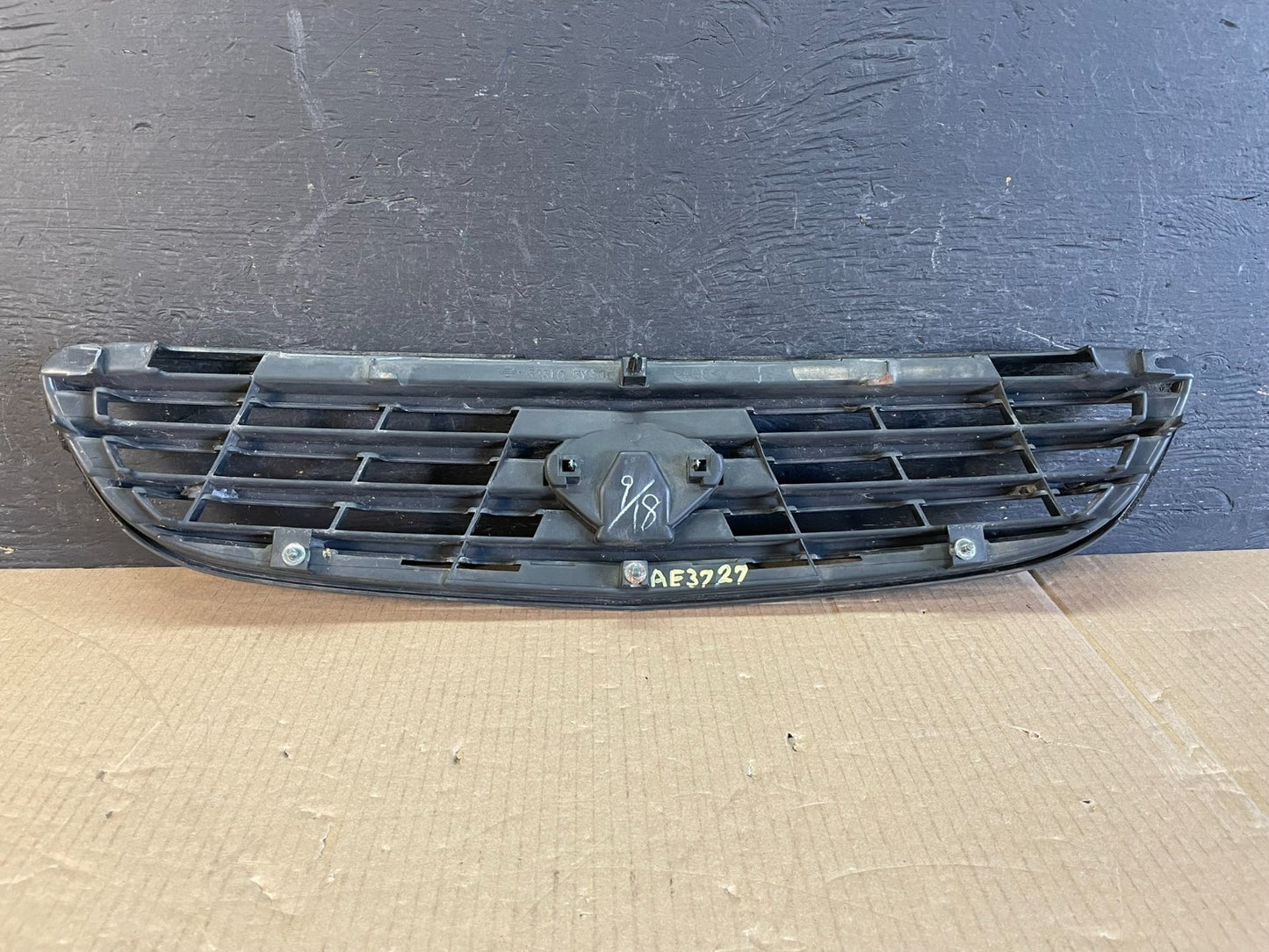 2002 2003 2004 Infiniti I35 Sedan Front Upper Grill Grille ae3727 DG3