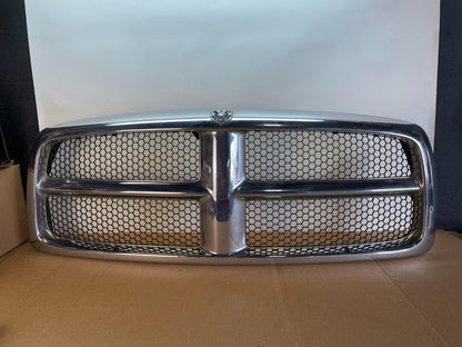 2002 2003 2004 2005 Dodge Ram 1500  Upper Front Grill Grille AH0048 DG0