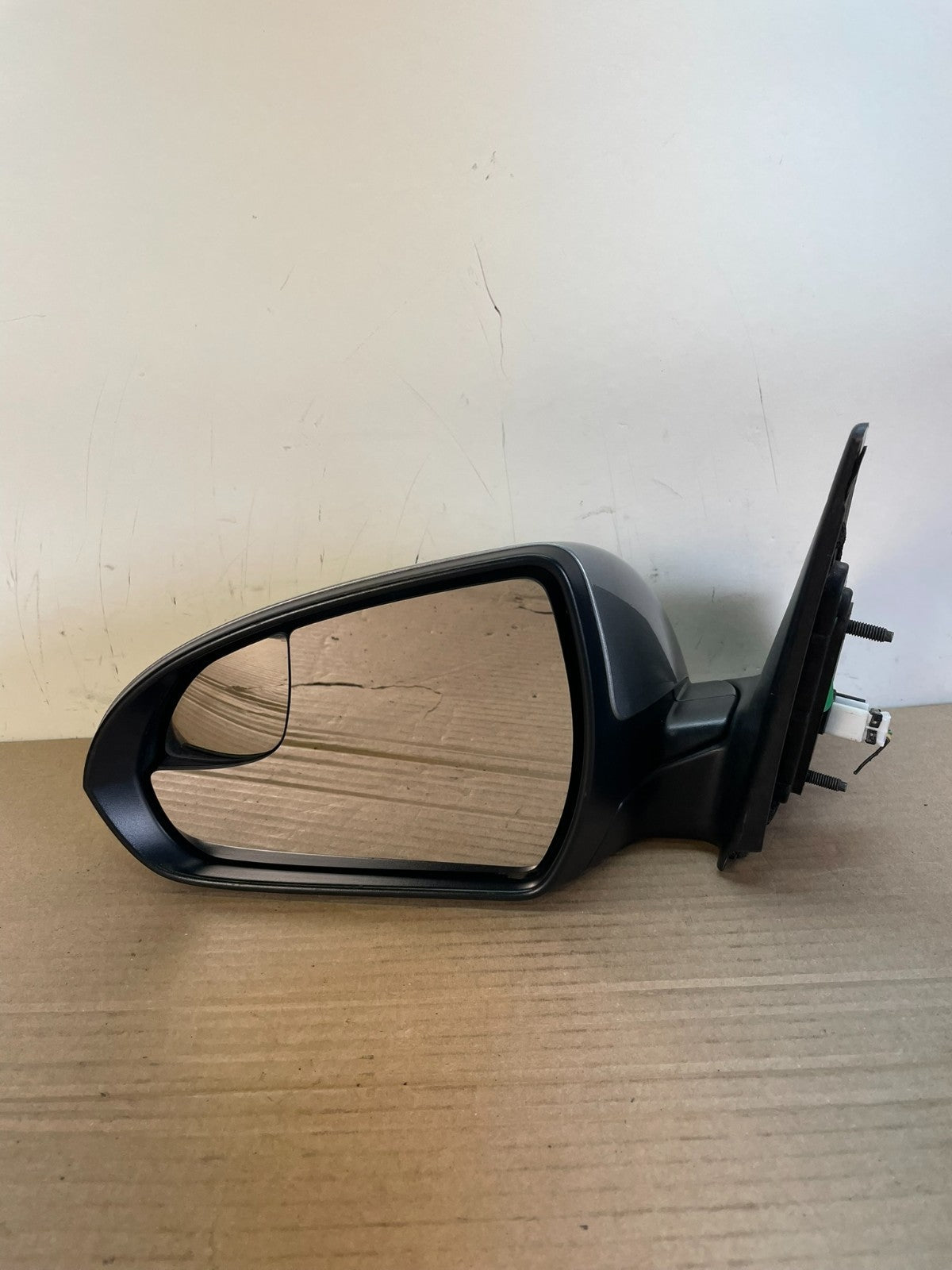 2017-2020 Hyundai Elantra Left Driver LH View Door Mirror AG9925 DW6