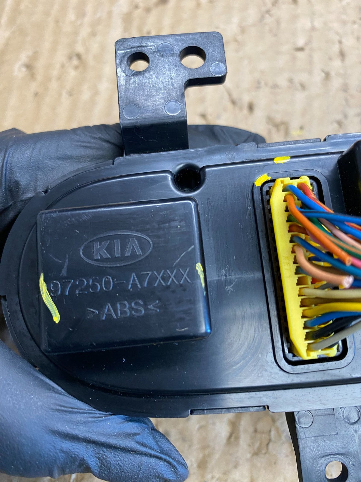 2014 - 2016 Kia Forte Temperature A/C Heater Climate Control AC9638 DG5
