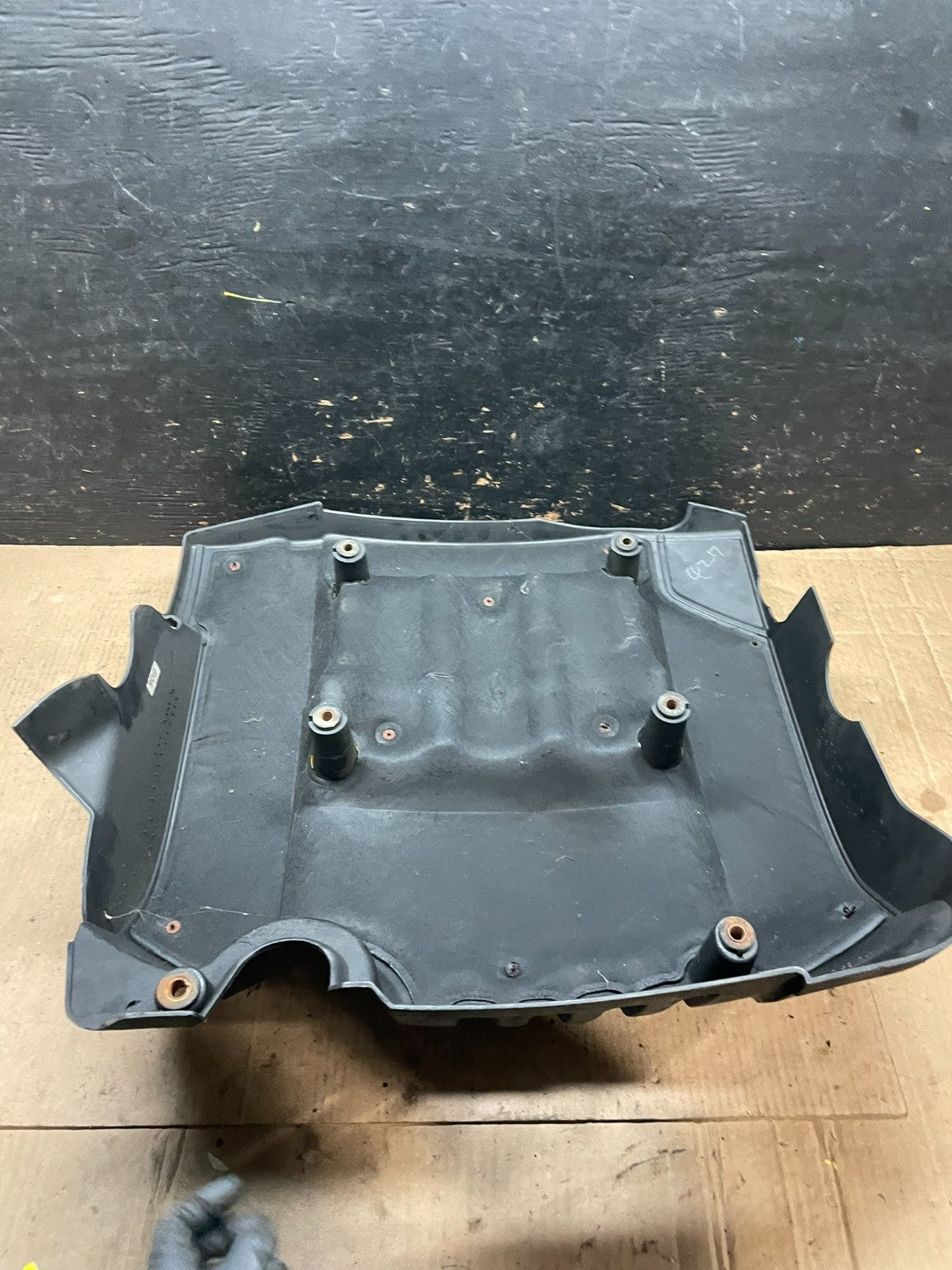 2001 - 2005 Hyundai Santa Fe 2.7L V6 Engine Motor Cover T0519 DG5