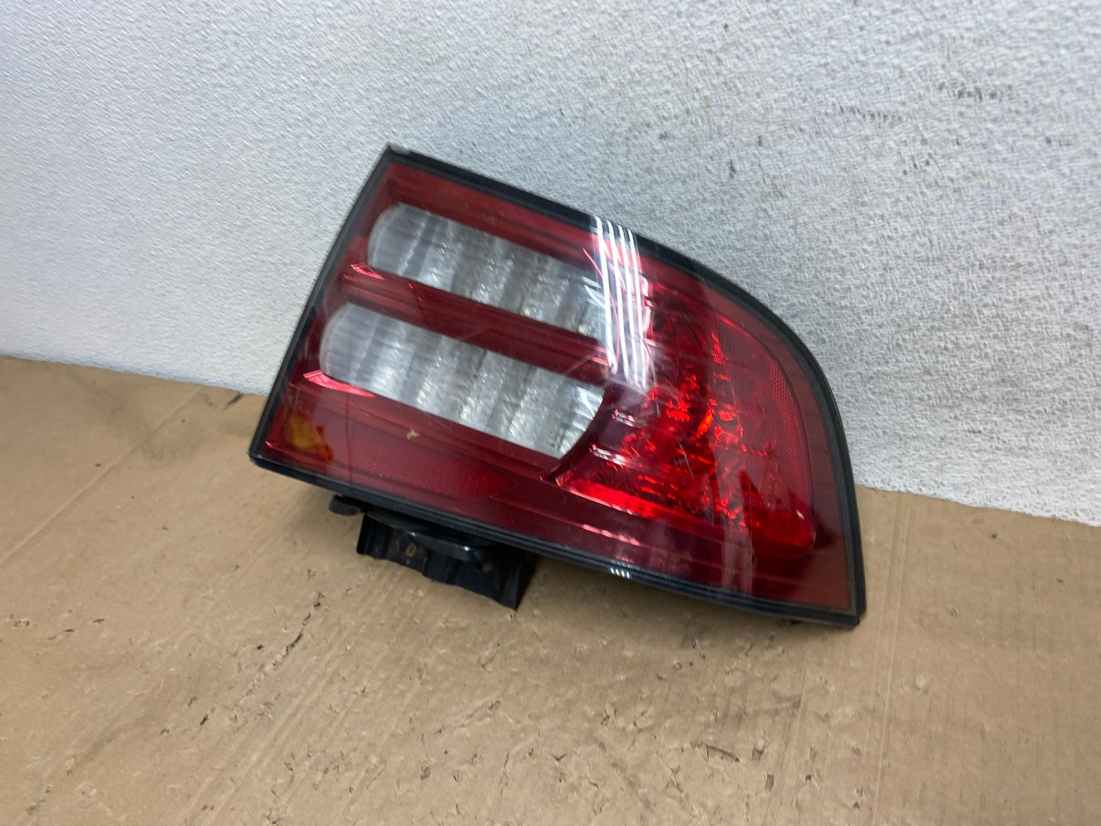 2007 - 2008 Acura TL Right Passenger Rh Side Tail Light AE9376 LK1