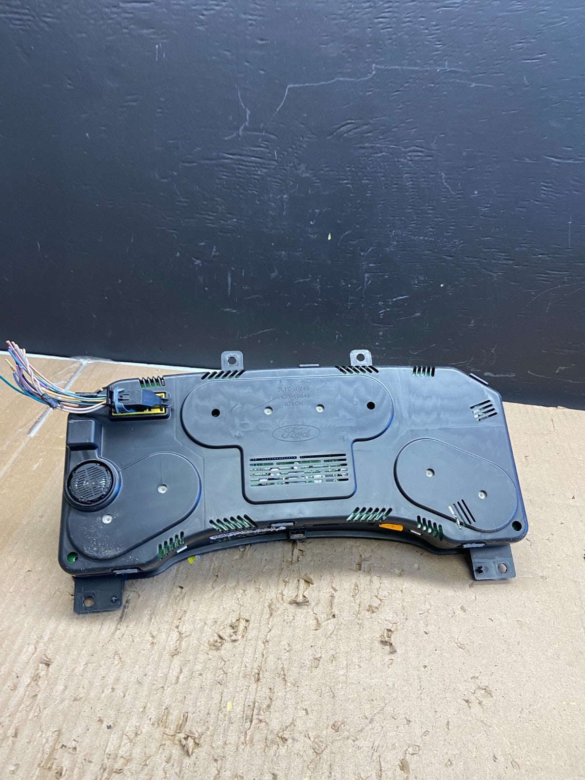 2007 2008 Ford Expedition Speedometer Cluster Gauge ab5770 DG5