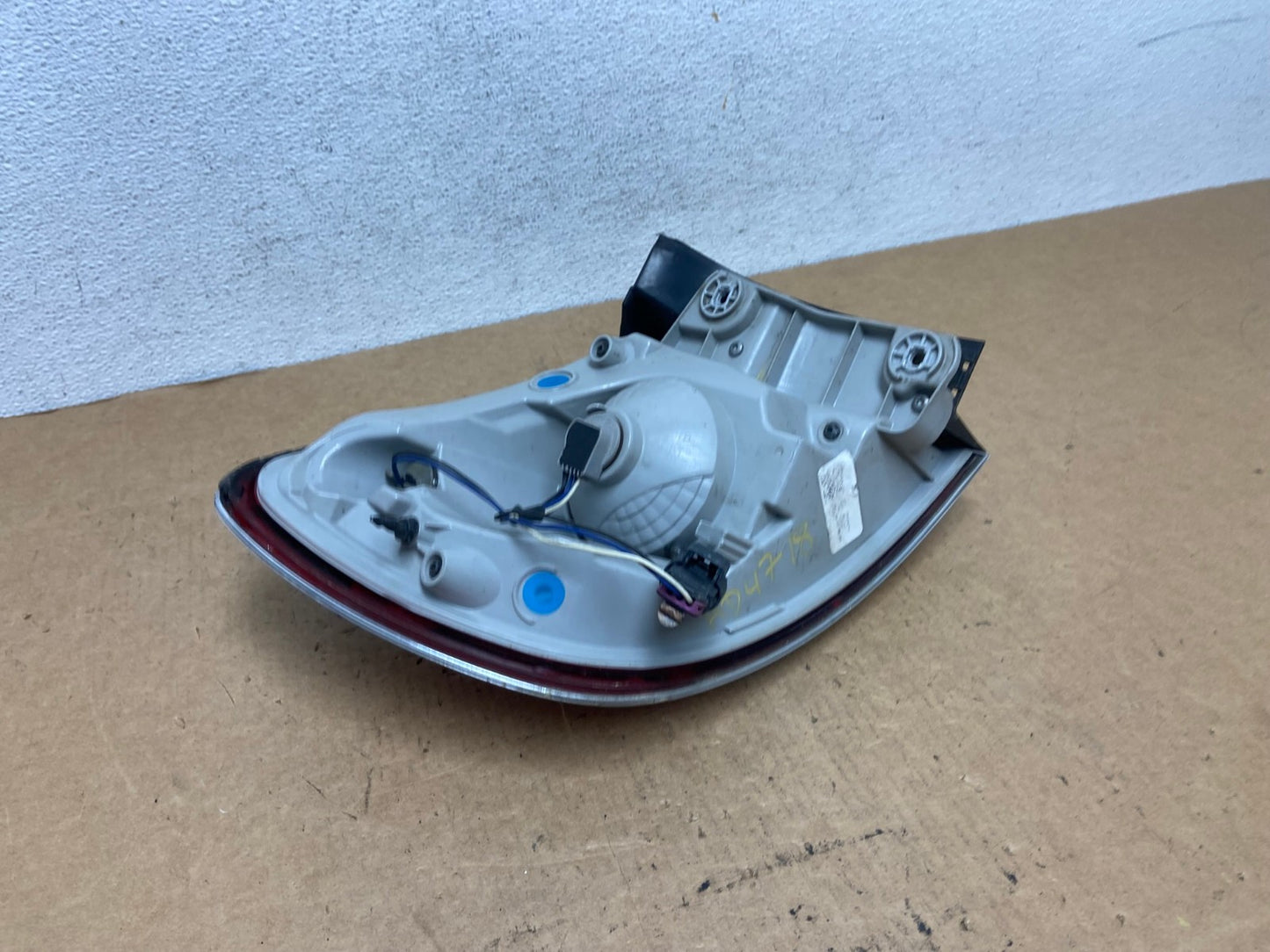 2008-2012 Buick Enclave Right Passenger Rh Tail Light AD4718 LK4