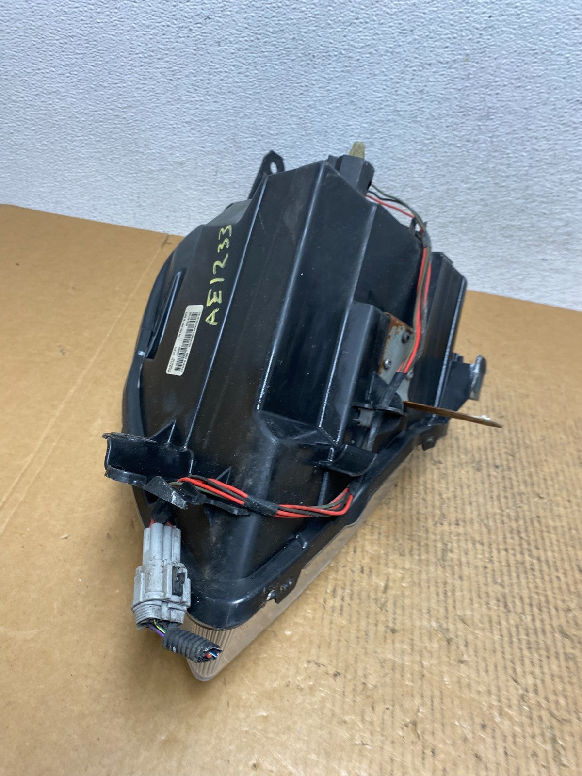 2010 2011 2012 Nissan Sentra Halogen Right Passenger Black Headlight AE1233 DW8