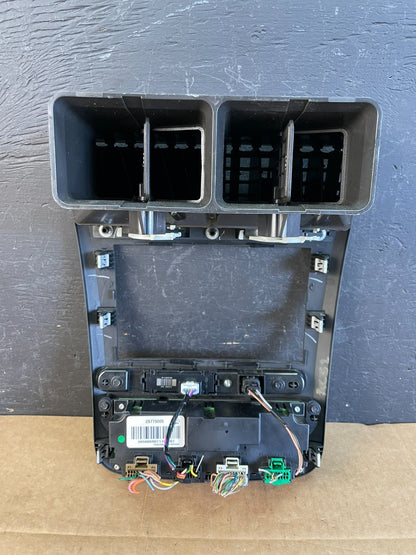 2007 to 2010 Saturn Outlook A/C HVAC Climate Control Radio Bezel Trim AC5220 DG4