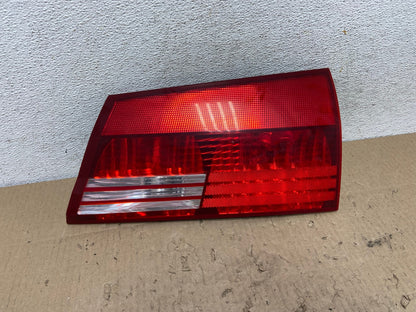 2004-2005 Toyota Sienna Right Passenger RH Side Inner Tail Light AG6553 LK0