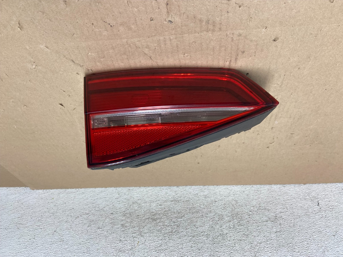 2016 - 2018 Volkswagen Jetta Left Driver LH Side Tail Light Inner AG5785 DG0