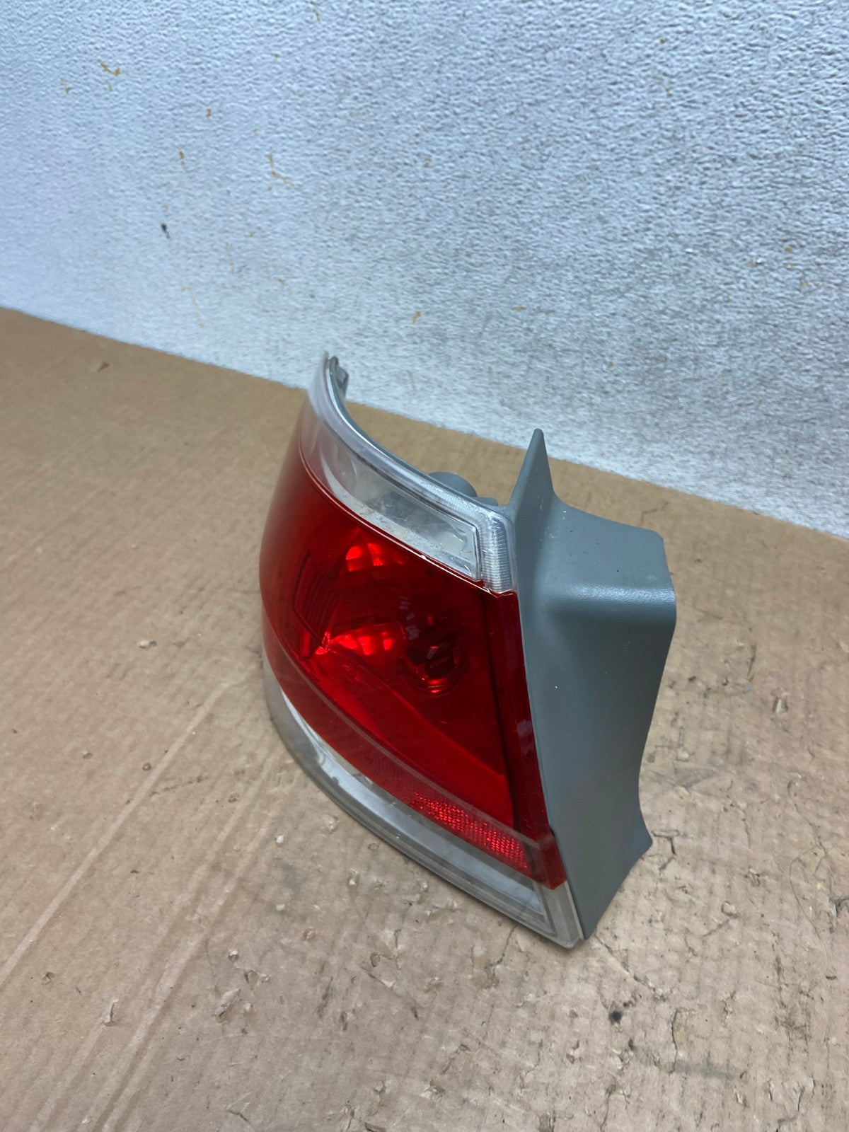 2008 2009 2010 2011 Ford Focus Sedan Left Driver Lh Side Tail Light AI5630 LK1