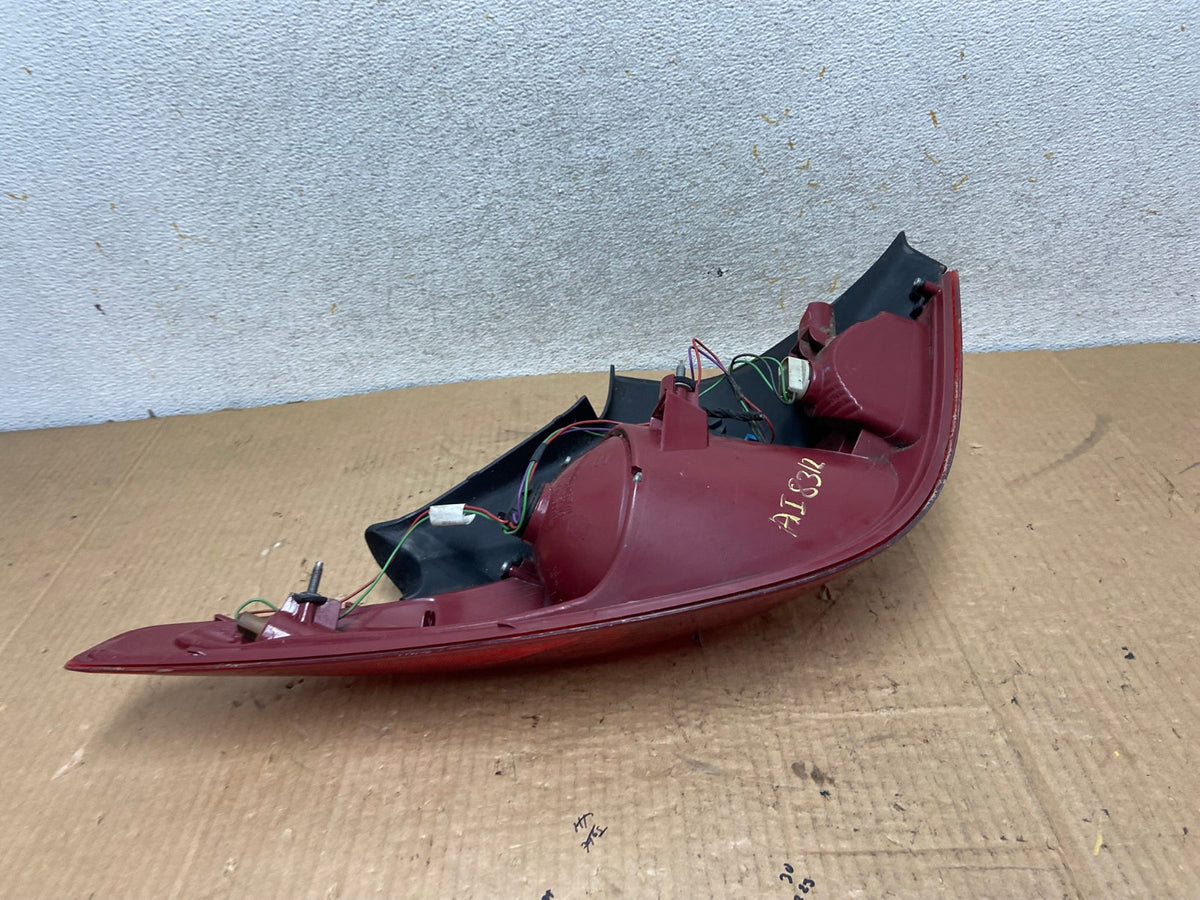 2006 - 2009 Pontiac G6 Coupe Right Passenger RH Side Tail Light AI8312 LK9