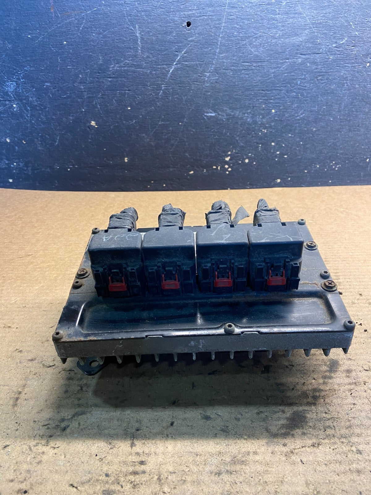 2006 Chrysler Town Country Caravan 3.3L Engine Control ECU p05094658ad AA0819 DG1