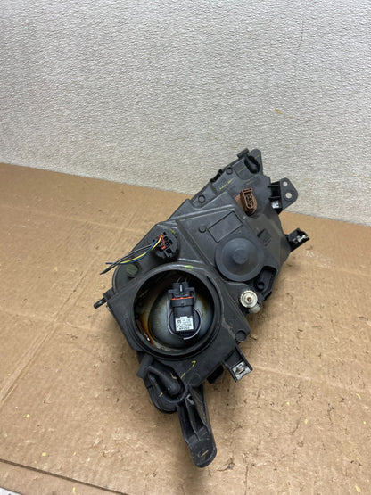 2010 2011 2012 Ford Fusion Right Passenger RH Headlight Halogen OEM Z0989 DW6