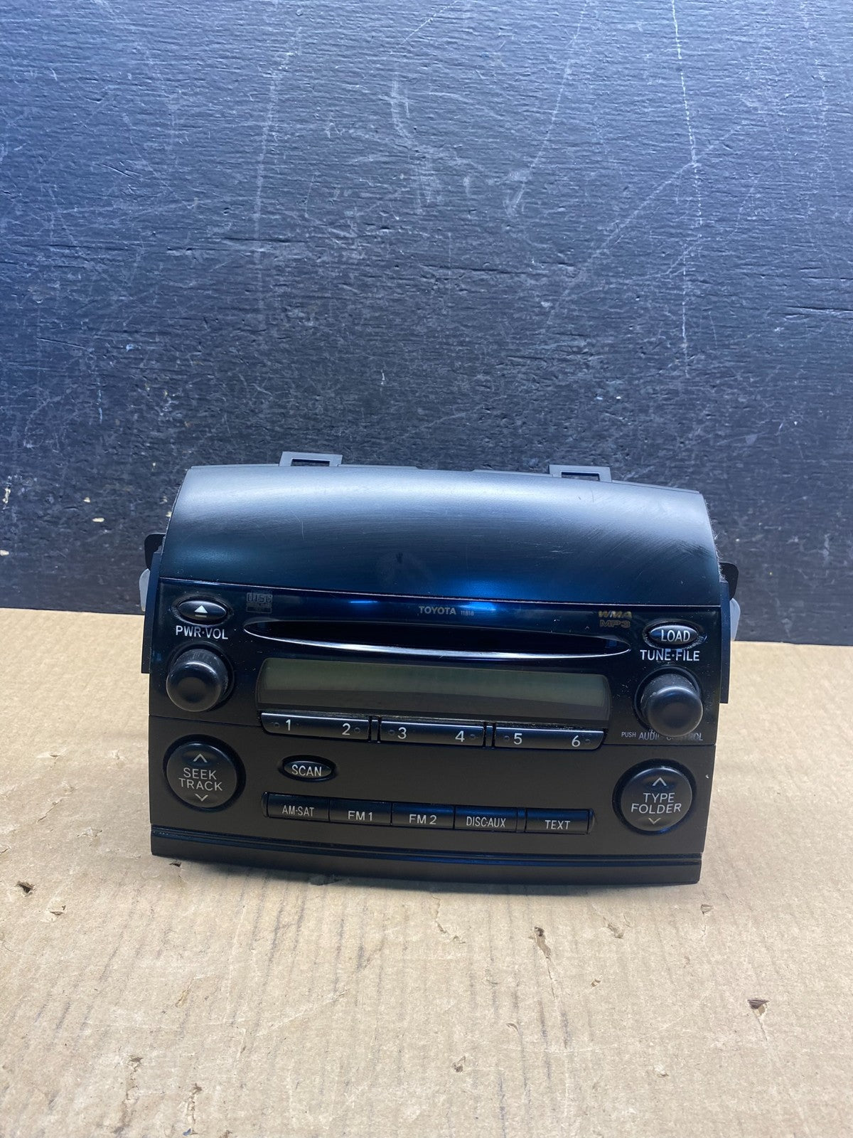 2004 to 2010 Toyota Sienna AM FM CD WMA Mp3 Radio Receiver ag3840 DG0