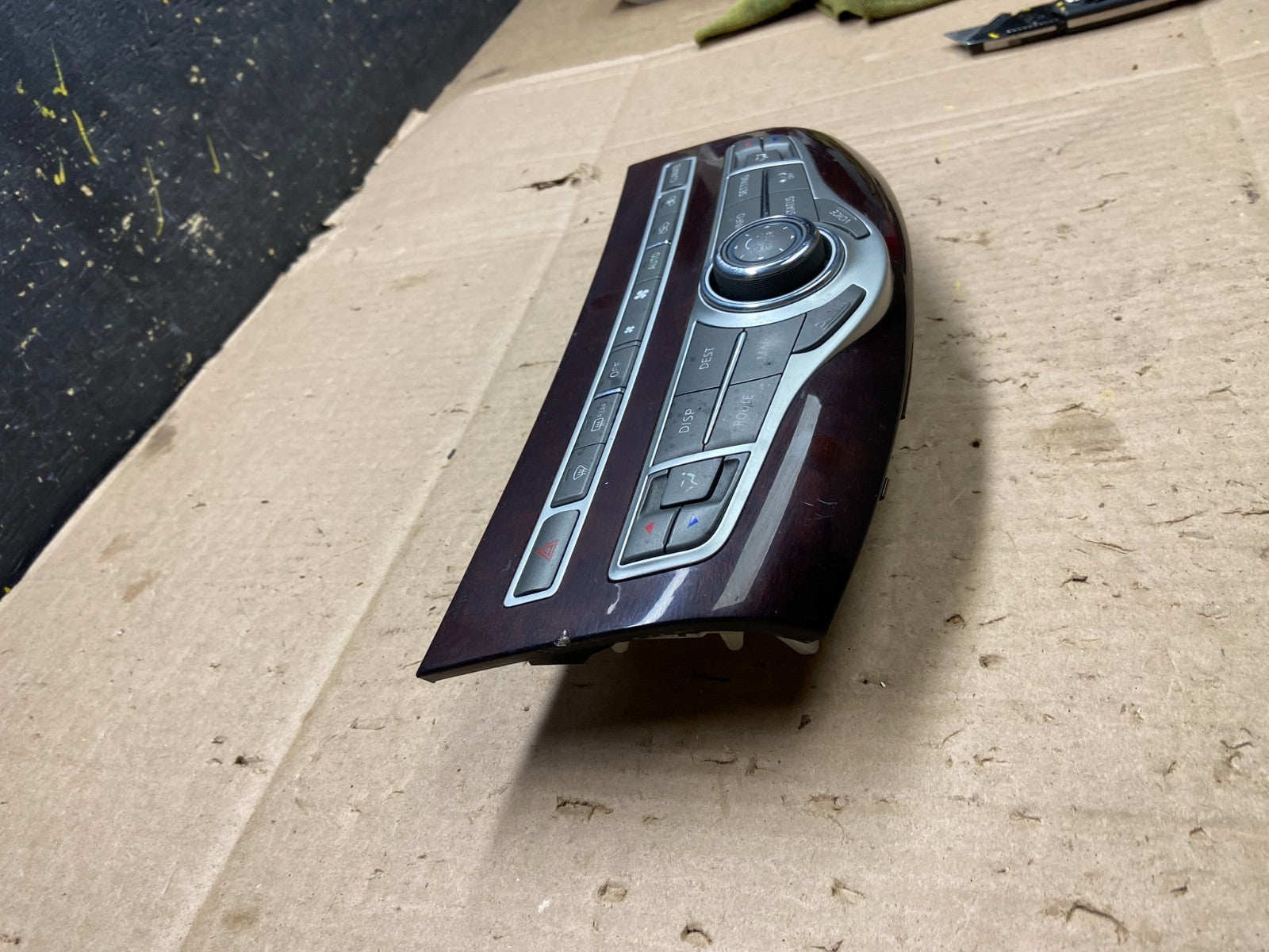 2006 to 2007 Infiniti M35  Climate Control Hvac Heater A/C AC y5247 DG1