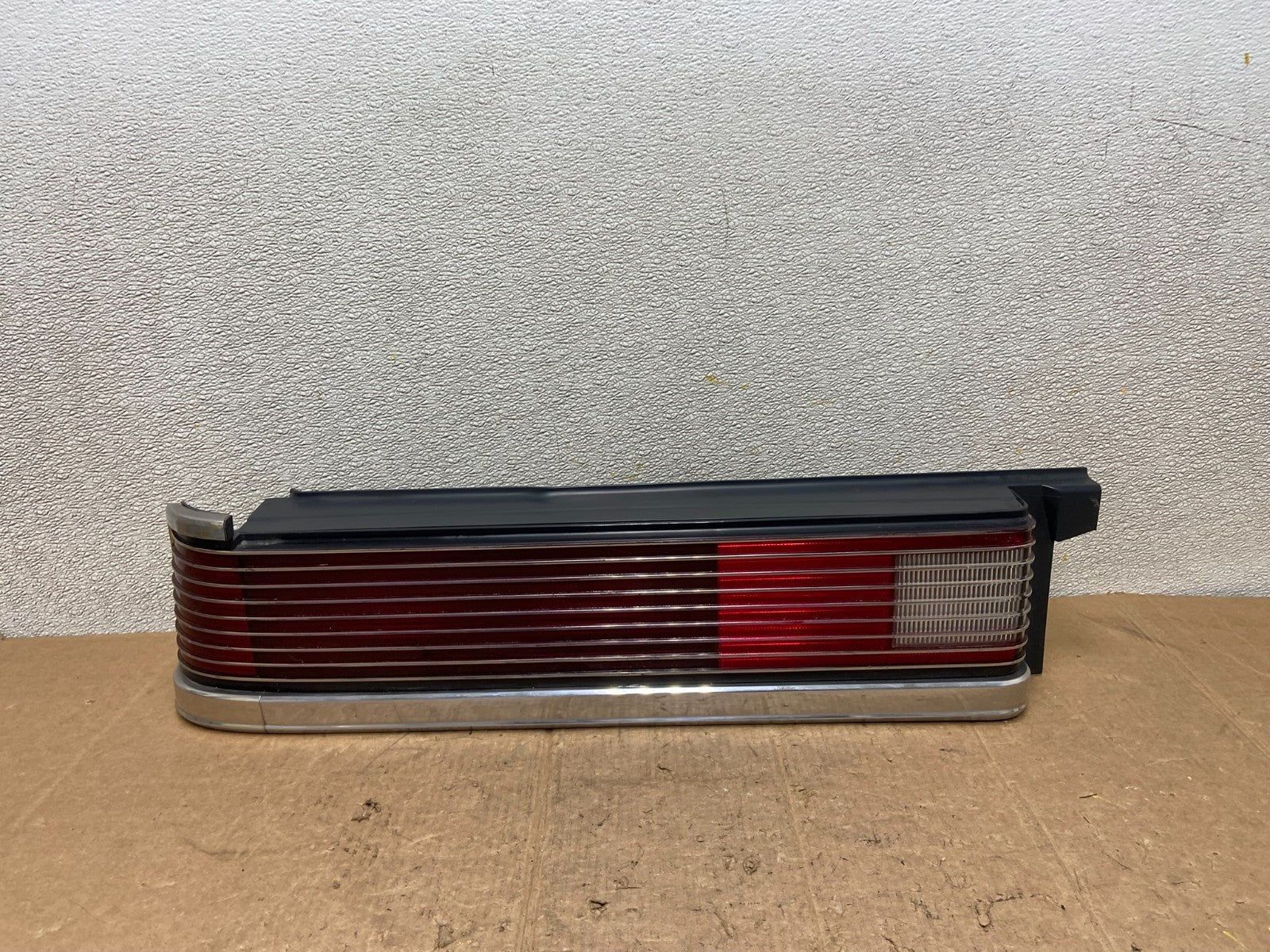 1986 to 1988 Chrysler LeBaron Left Driver LH Tail Light Oem AA3841 DG0