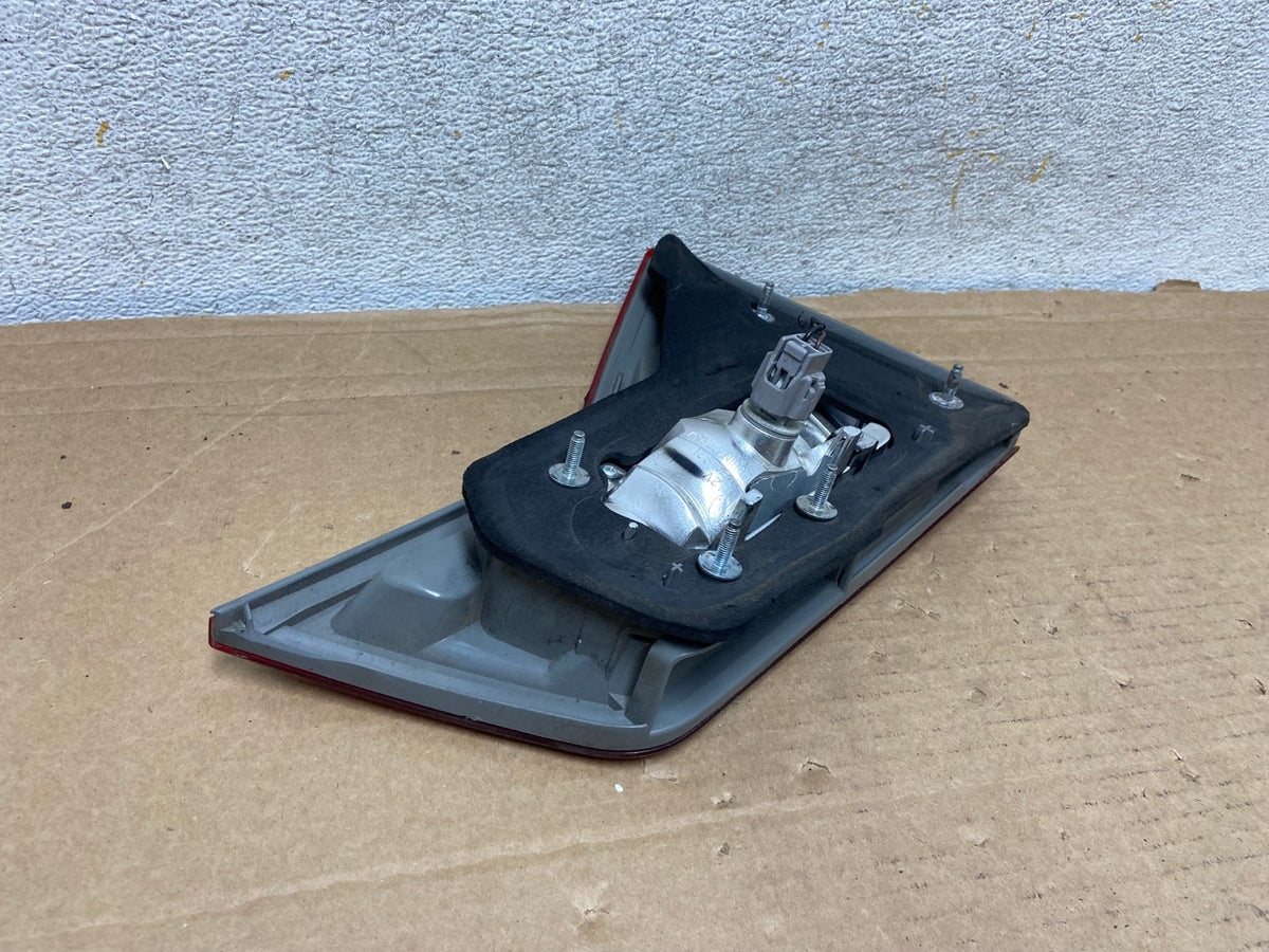 2007 2008 2009 Acura Mdx Right Passenger Rh Side Inner Tail Light AH8352 LK5