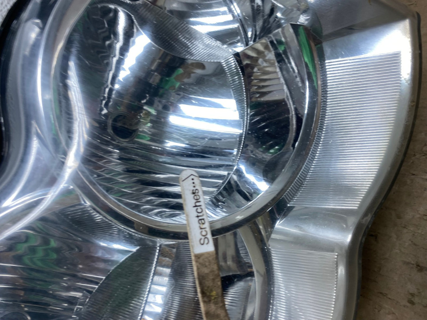 2008-2010 Jeep Grand Cherokee Right RH Side Halogen Headlight AE7084 LK3