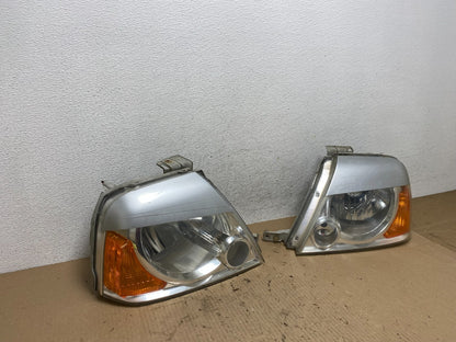 2004 to 2006 Suzuki XL-7 XL7 Left+Right Side Halogen Headlights AE88072