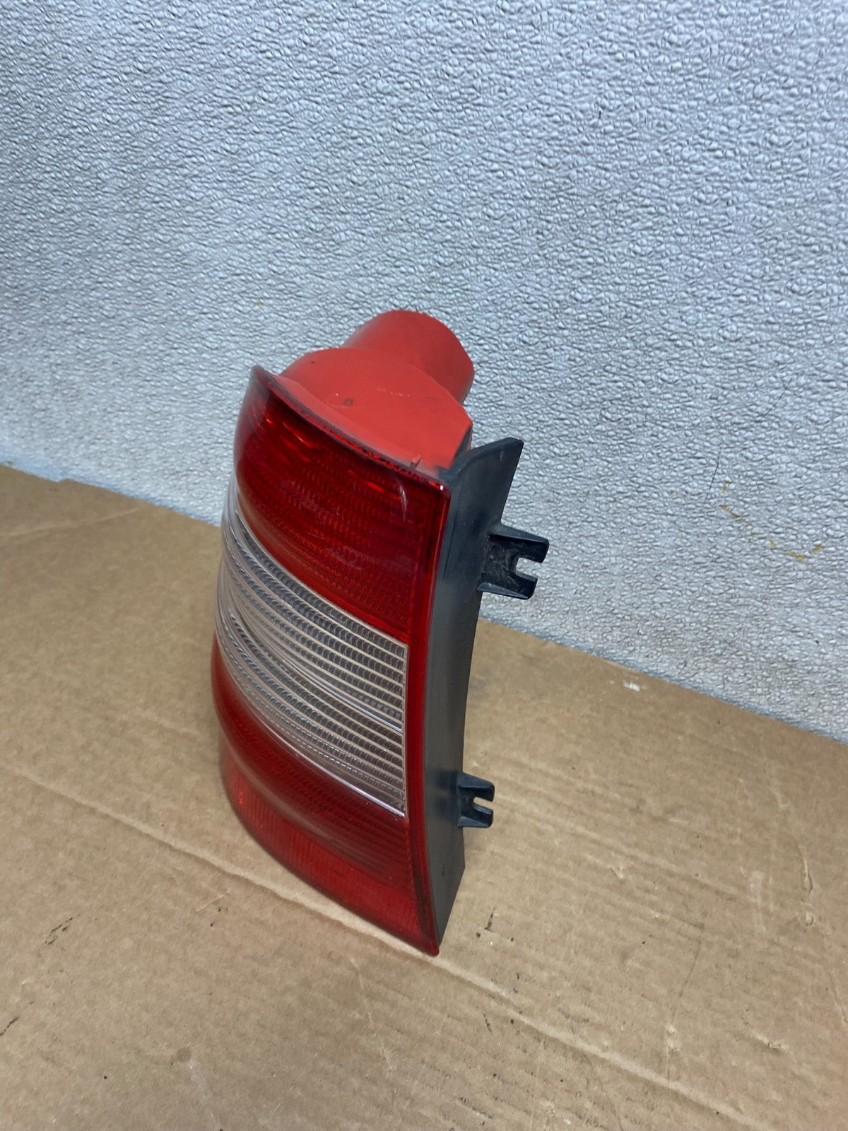 2002-2005 Mercedes ML350 ML-Class Left Driver Lh Side Tail Light OEM Z1338 DW1